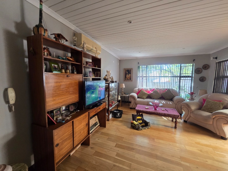 4 Bedroom Property for Sale in Dan Pienaar Free State